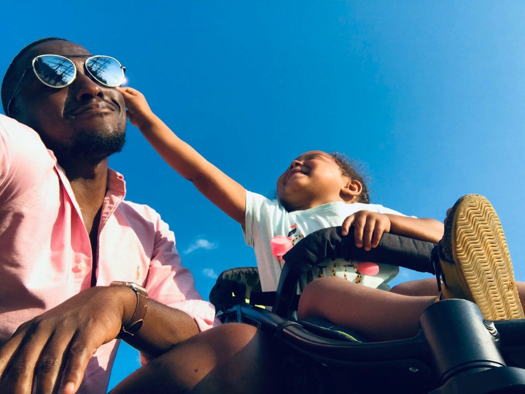 This Father's Day, Show Some Love to Your Father Through Top 10 Techs 21 father and child on father's day